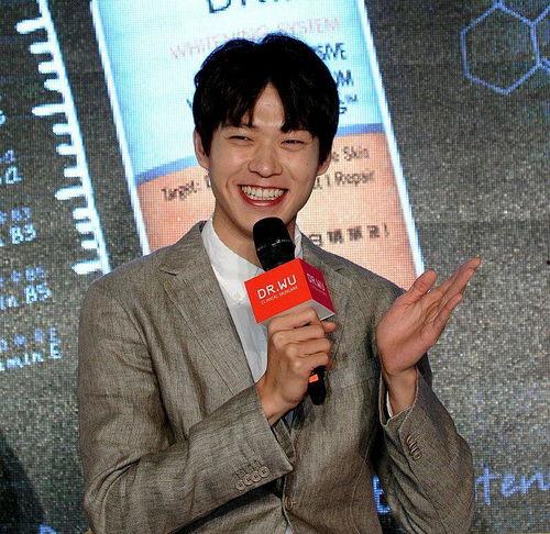 娱乐圈吃瓜第一线,揭秘明星幕后故事